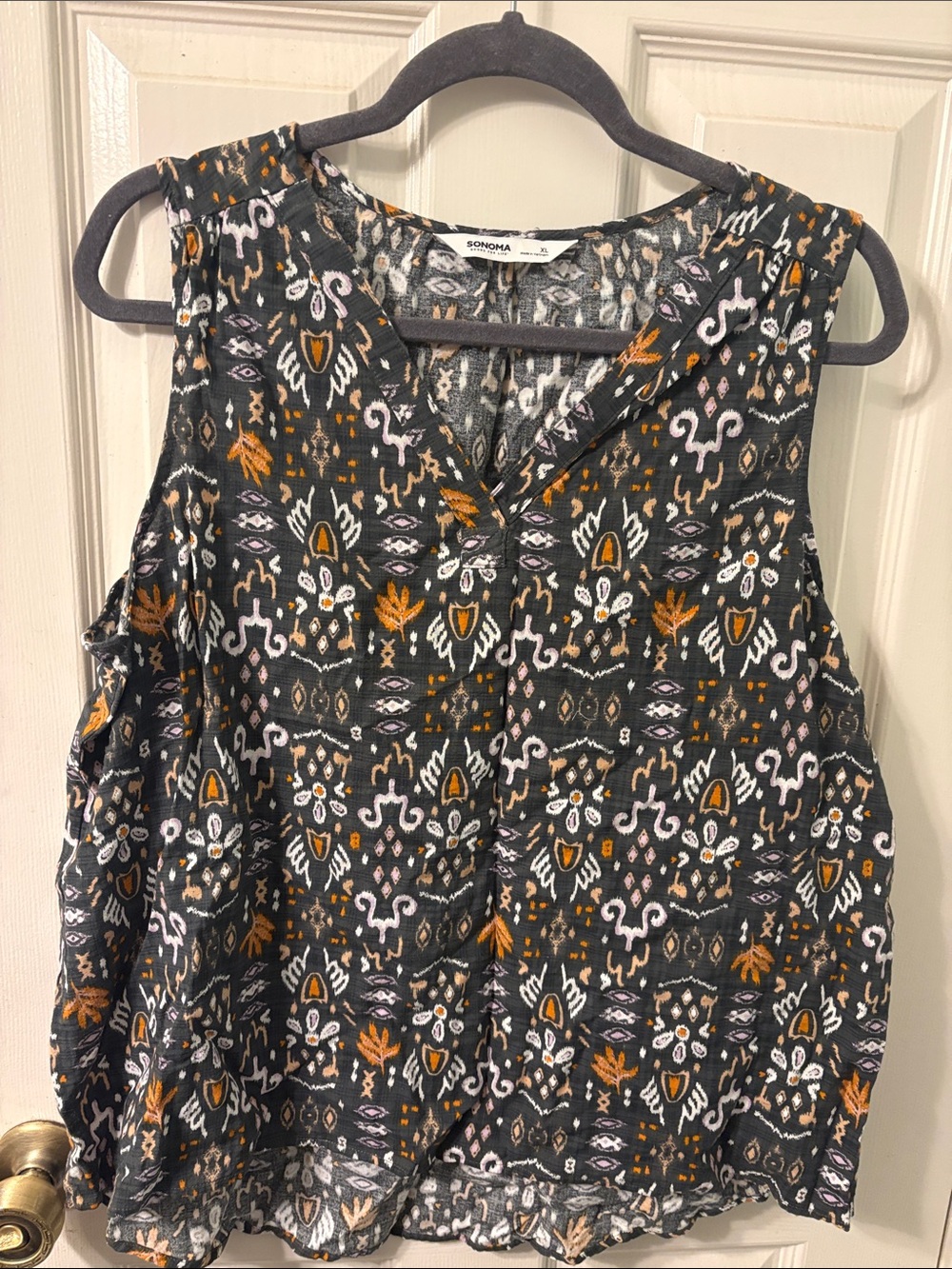 Sonoma Sleeveless Printed V-Neck Tank Top in Charcoal, Mustard & Light Pink